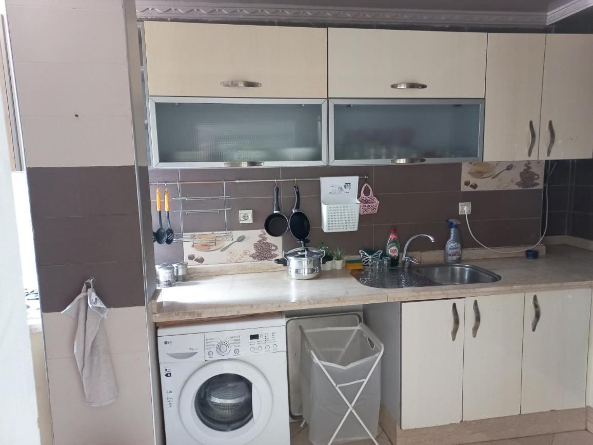 Superbe Appartement A Proximite De La Corniche คาซาบลังกา ภายนอก รูปภาพ